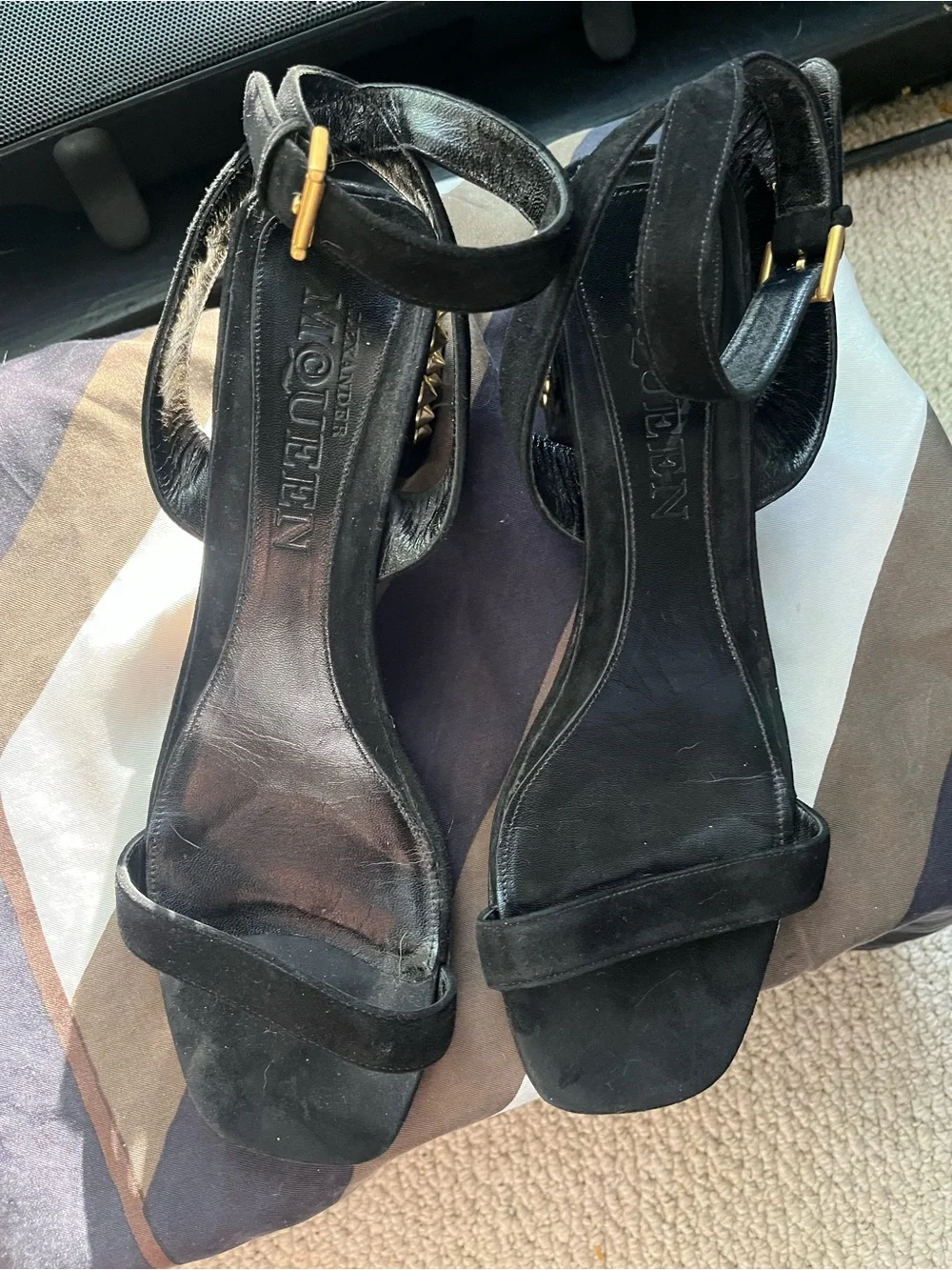 Alexander McQueen chic black